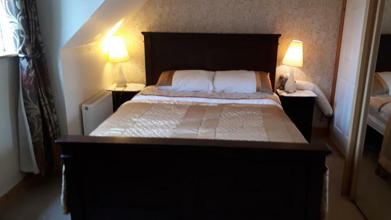 Annaswood B&B Кахир Екстериор снимка